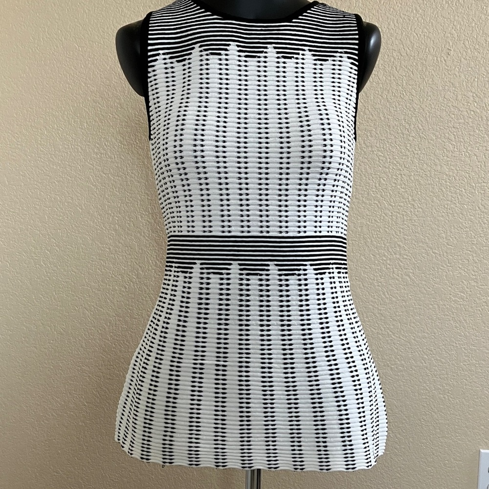 NWOT WHBM Black and White Sleeveless Sweater